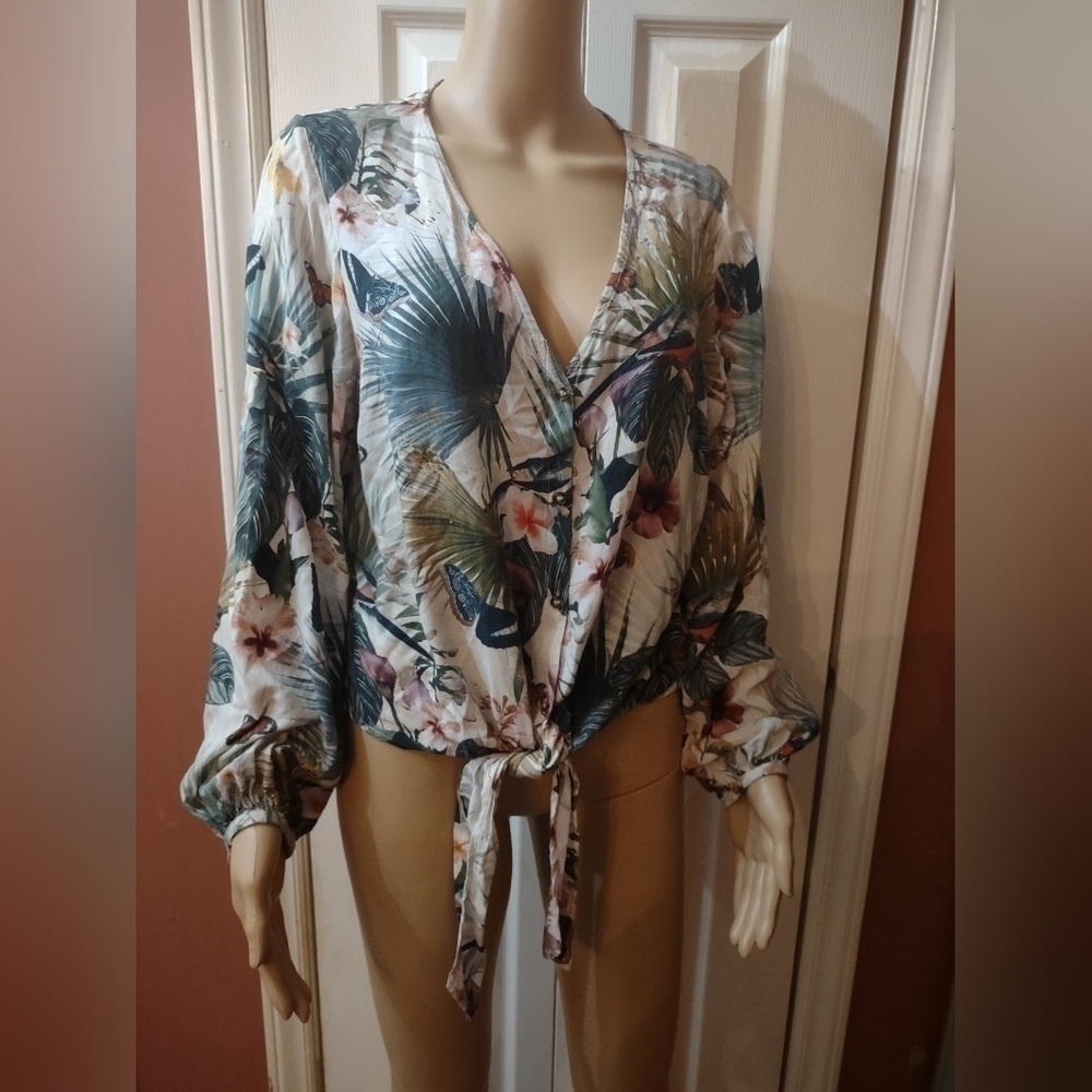 H & M women's long sleeve size 12 blouse shirt top